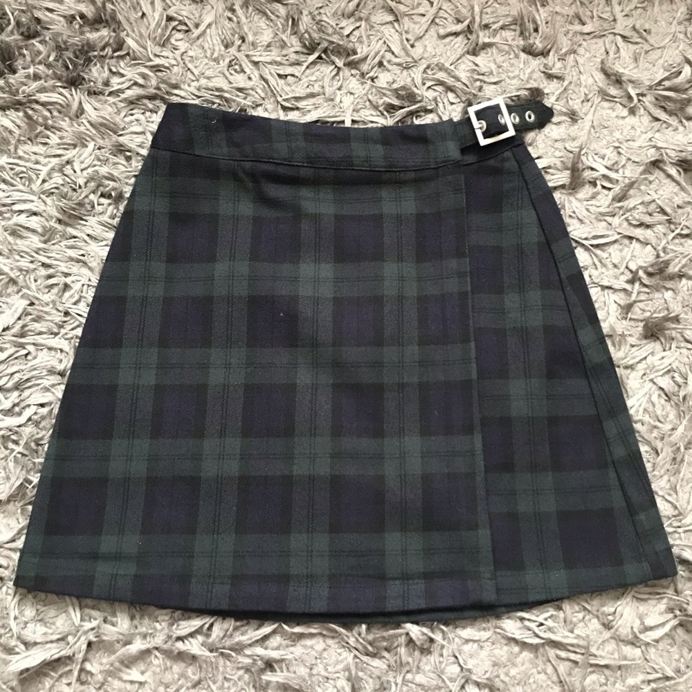 Brandy Melville Emerson Skirt